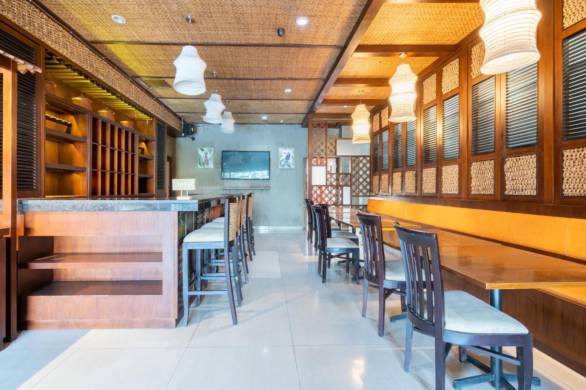 Super Oyo Flagship 91863 Metro House Hotel Surabaia Exterior foto